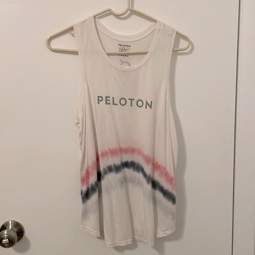 Peloton Tank. Medium. Excellent condition!